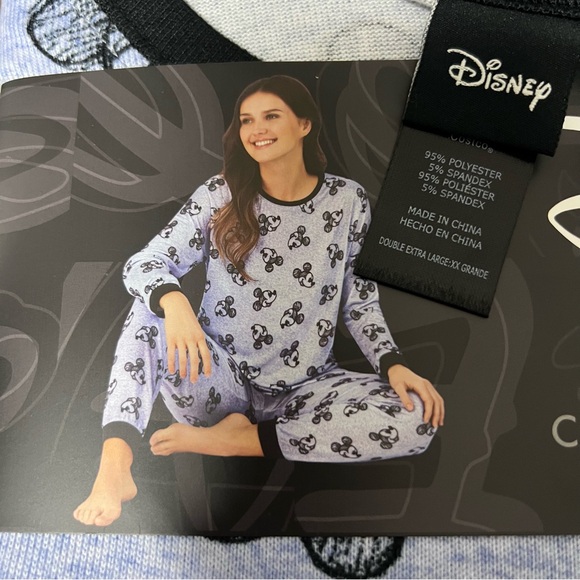 NWT Women’s Disney 2 Piece Mickey Mouse Long Sleeve & Pants Pajama Set PJ XXL - Picture 5 of 6